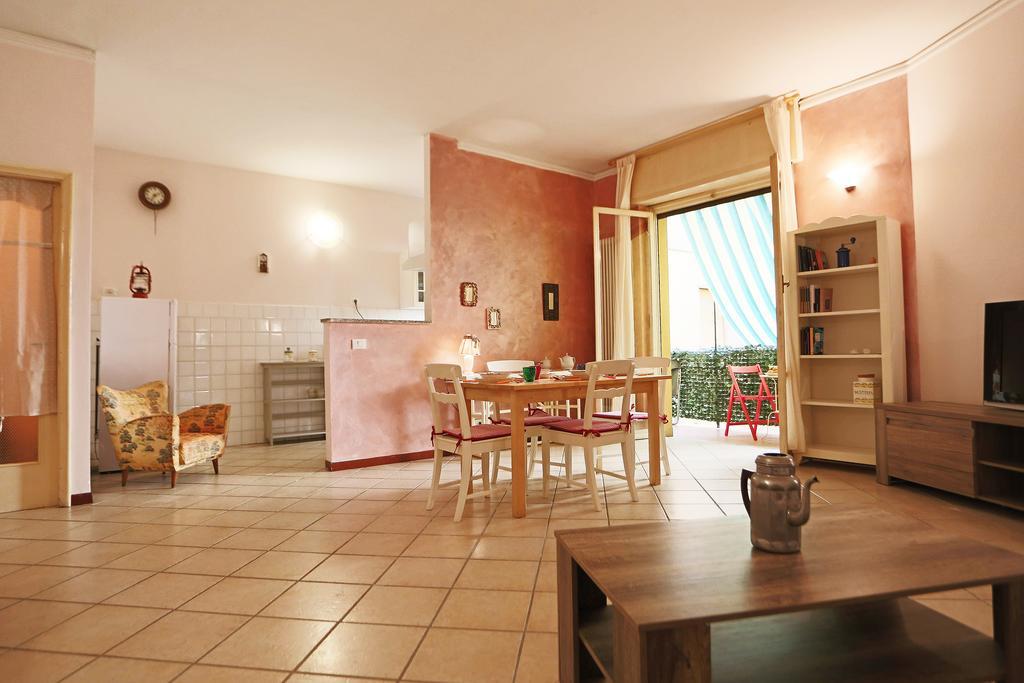 Zunino Apartment ราปาลโล ภายนอก รูปภาพ